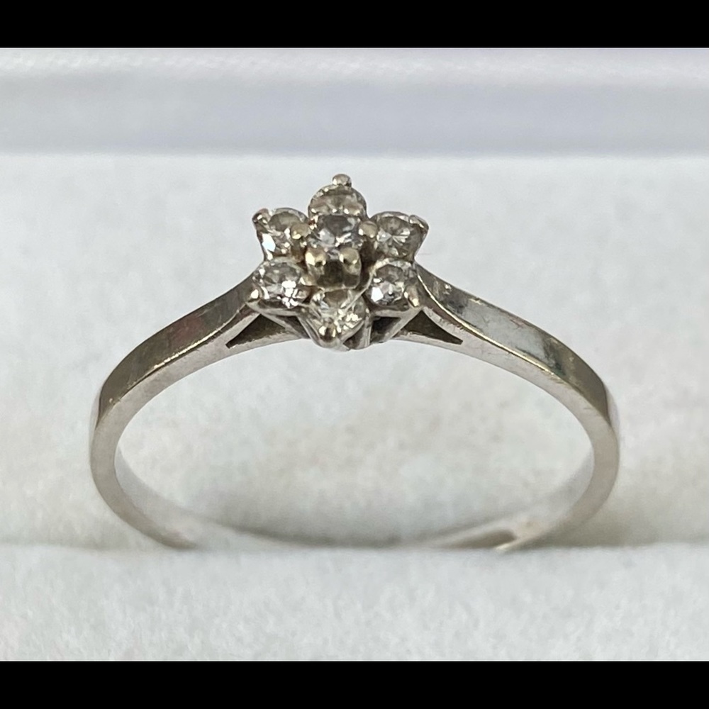 18k Gold & diamond Ring - Picture 5 of 5